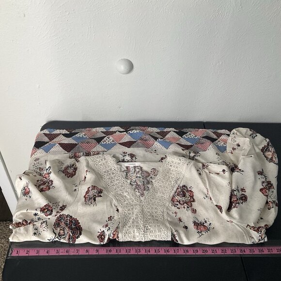 Maurices Top Women Sz‎ 2X V-Neck Floral Lace Patchwork Peasant Boho - Picture 14 of 16